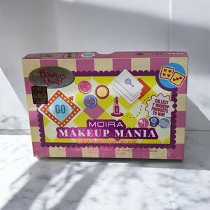 NIB Moira Makeup Mania Pressed Pigment Palette.